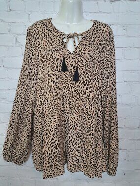 Wonderly Leopard Print Tie Neck Tassel Stretch Tunic Top Size Large